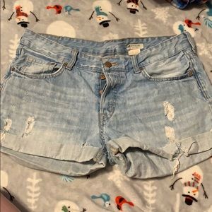 H&M BOYFRIEND SHORTS